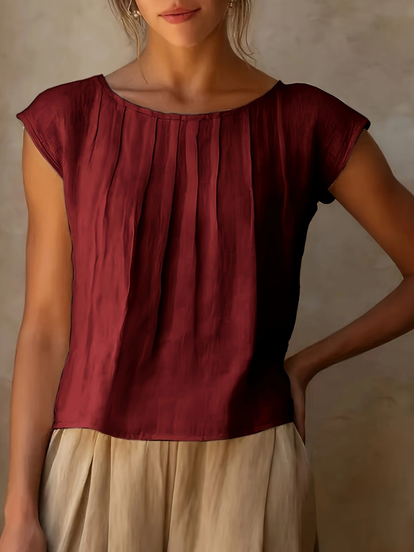 Womens Round Neck Sleeveless Blouse